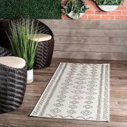 NuLOOM Serna Outdoor Rug Light Brown -nuLOOM Sales Store unnamed file 1087