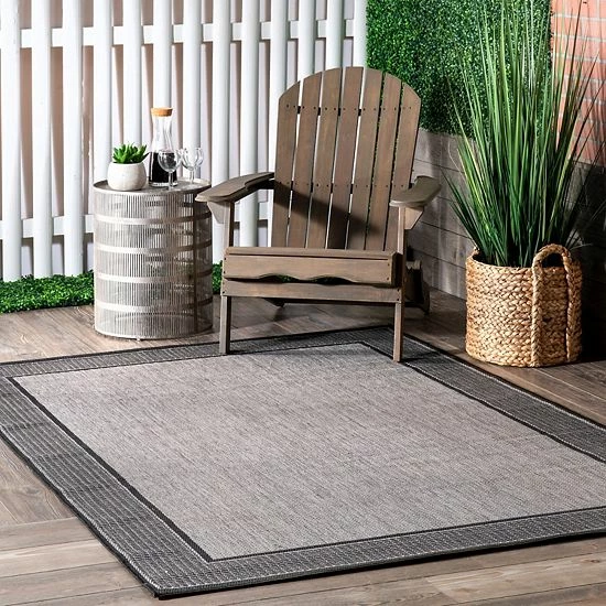 NuLOOM Gris Framed Solid Indoor Outdoor Rug Gray 4 NuLOOM Gris Framed Solid Indoor Outdoor Rug Gray - Image 2