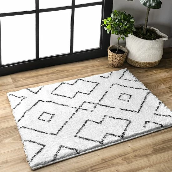 NuLOOM Beulah Geometric Shag Rug Gray 9 NuLOOM Beulah Geometric Shag Rug Gray - Image 7