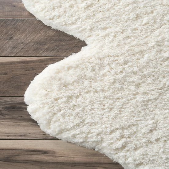 NuLOOM Faux Sheepskin Solid Shag Rug 5 NuLOOM Faux Sheepskin Solid Shag Rug - Image 3