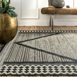 NuLOOM Modern Diamond Carolyn Area Rug -nuLOOM Sales Store unnamed file 1820