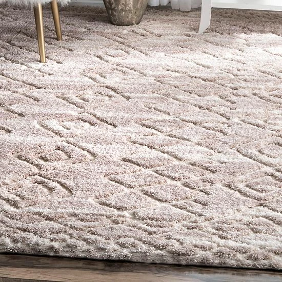 NuLOOM New Berber Vinita Moroccan Diamonds Geometric Shag Rug 4 NuLOOM New Berber Vinita Moroccan Diamonds Geometric Shag Rug - Image 2