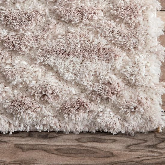 NuLOOM New Berber Vinita Moroccan Diamonds Geometric Shag Rug 6 NuLOOM New Berber Vinita Moroccan Diamonds Geometric Shag Rug - Image 4