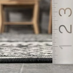 NuLOOM Abbey Tribal Striped Indoor Outdoor Rug -nuLOOM Sales Store unnamed file 1844