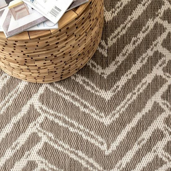 NuLOOM Macklin Herringbone Indoor/Outdoor Area Rug 6 NuLOOM Macklin Herringbone Indoor/Outdoor Area Rug - Image 4
