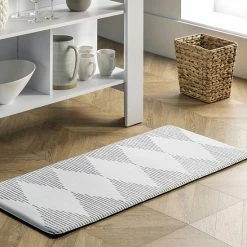 NuLOOM Diamond Stripes Kitchen Mat -nuLOOM Sales Store unnamed file 2195