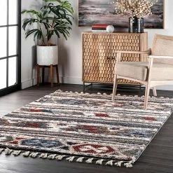 Alternative view of NuLOOM Skyla Tribal Shaggy Tassel Area Rug