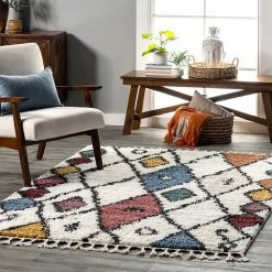 NuLOOM Donette Diamond Tasseled Rug -nuLOOM Sales Store unnamed file 3066