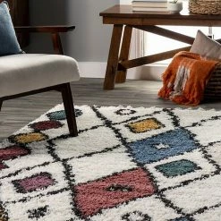 NuLOOM Donette Diamond Tasseled Rug -nuLOOM Sales Store unnamed file 3071