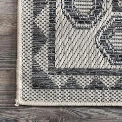 NuLOOM Annika Aztec Iris Indoor/Outdoor Area Rug 8 NuLOOM Annika Aztec Iris Indoor/Outdoor Area Rug -nuLOOM Sales Store unnamed file 3116