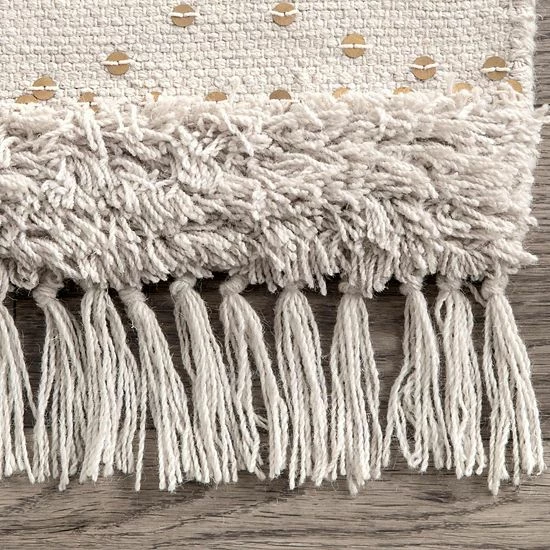 NuLOOM Lauretta Tassel Wool Rug 6 NuLOOM Lauretta Tassel Wool Rug - Image 4