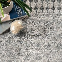 NuLOOM Tribal Iris Medallion Area Rug 10 NuLOOM Tribal Iris Medallion Area Rug -nuLOOM Sales Store unnamed file 3205