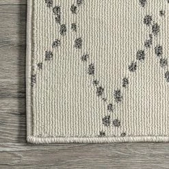 NuLOOM Ria Bohemian Diamond Area Rug -nuLOOM Sales Store unnamed file 3252