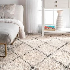 NuLOOM Eskimo Sheba Diamond Lattice Shag Rug 9 NuLOOM Eskimo Sheba Diamond Lattice Shag Rug -nuLOOM Sales Store unnamed file 3625
