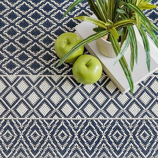 NuLOOM Tilly Striped Lattice Indoor/Outdoor Area Rug Blue 6 NuLOOM Tilly Striped Lattice Indoor/Outdoor Area Rug Blue - Image 4