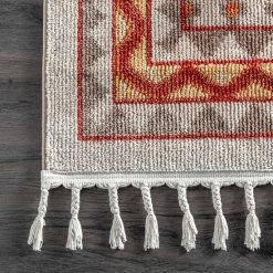 NuLOOM Savanna Tribal Speckle Tassel Area Rug 5 NuLOOM Savanna Tribal Speckle Tassel Area Rug -nuLOOM Sales Store unnamed file 4100