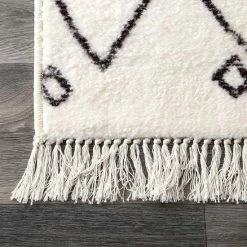 NuLOOM Krystal Trellis Tassel Area Rug -nuLOOM Sales Store unnamed file 4153