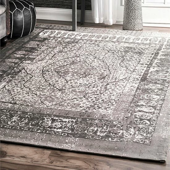 NuLOOM Laplante Vintage Framed Floral Rug 4 NuLOOM Laplante Vintage Framed Floral Rug - Image 2